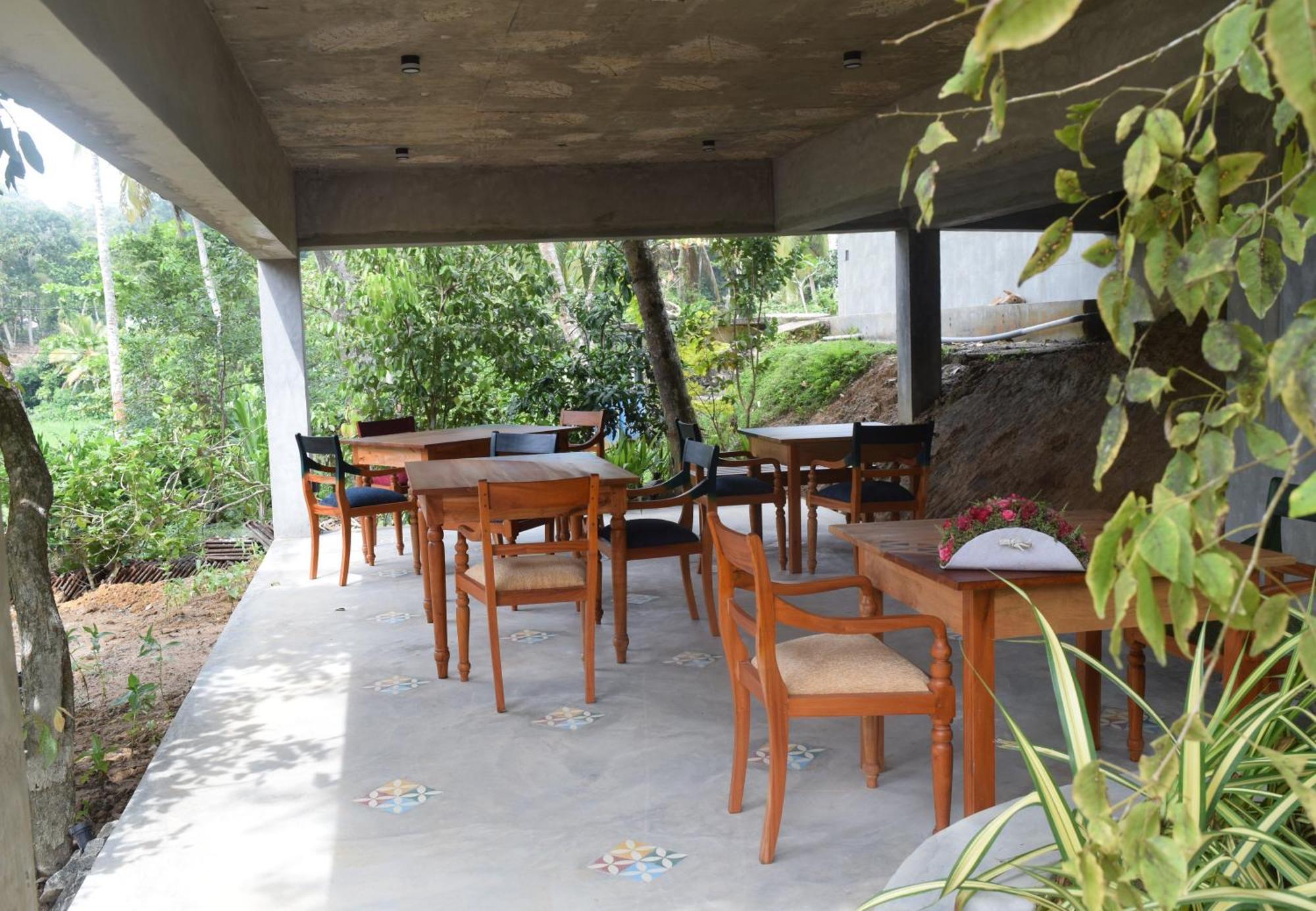 Muthu Nila Villas- Mirissa Exterior foto