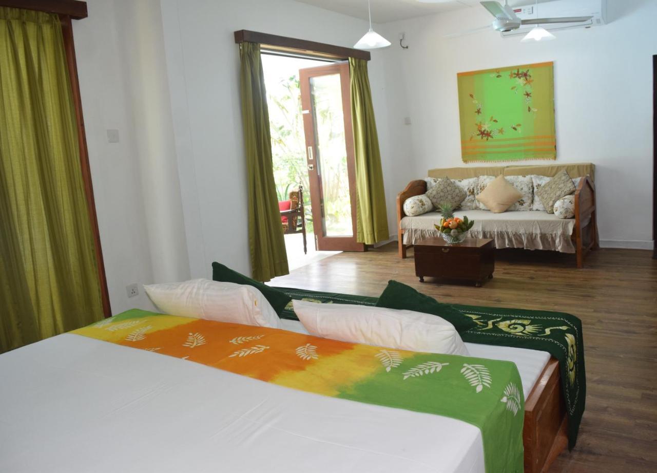 Muthu Nila Villas- Mirissa Exterior foto
